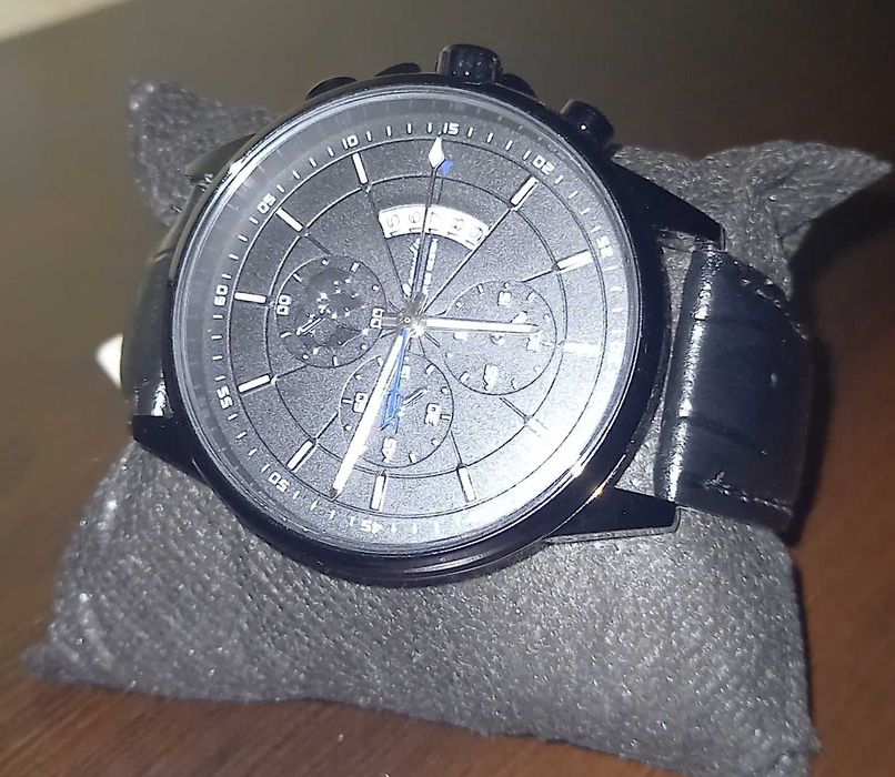 Ексклузивна Оферта! Лимитиран модел часовник от Cooper & Co.