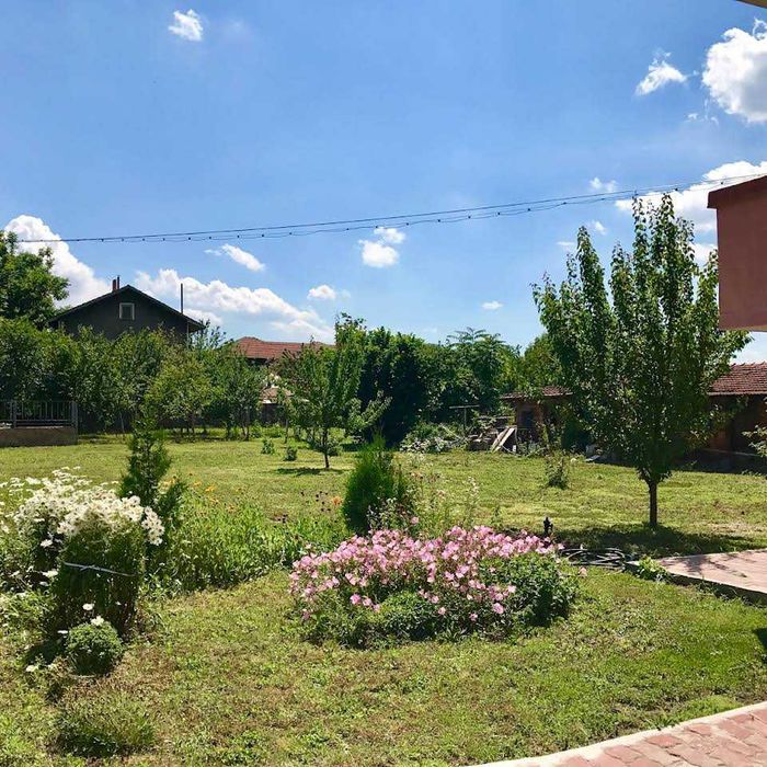 Продава се Къща в Левски - 600 кв.м за 412 €/кв.м - Снимка #6