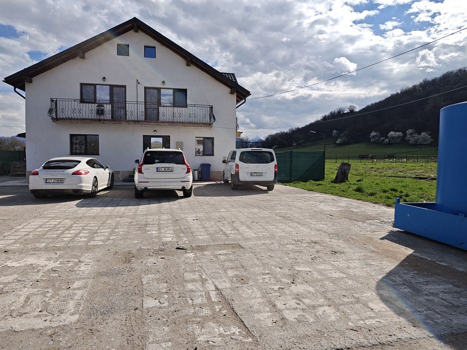 Fabrica de vanzare