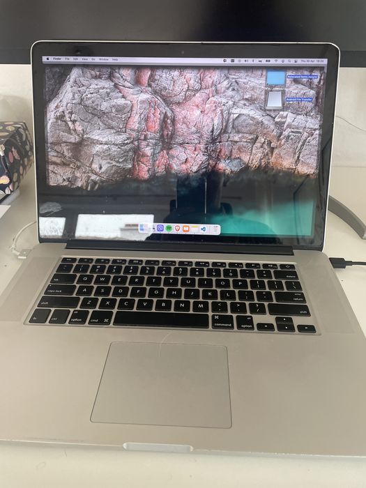 Macbook pro 15 mid 2014