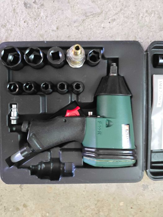 Pistol, Set cheie pneumatica cu impact Parkside PDSS 310 A2, 4 trepte putere, 310 Nm, 10 chei, valiza transport