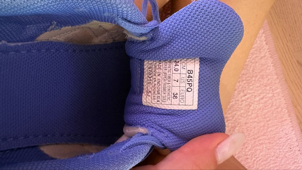 Спортни обувки Asics