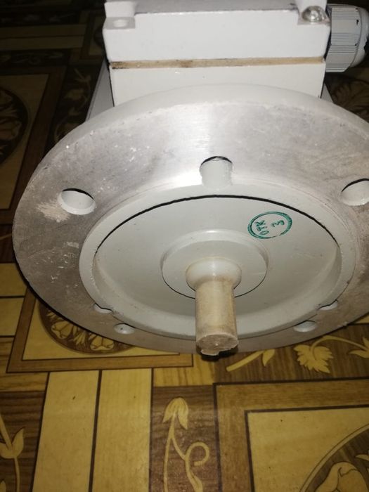 Электродвигатель