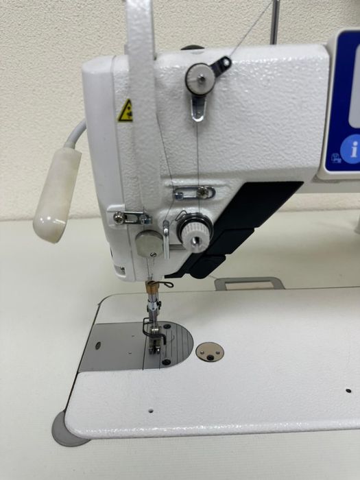 Промышленная машинка JUKI