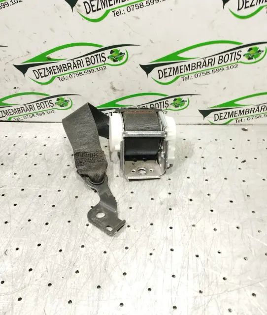 Centura siguranta spate mijloc Mercedes-Benz C-Class 2008