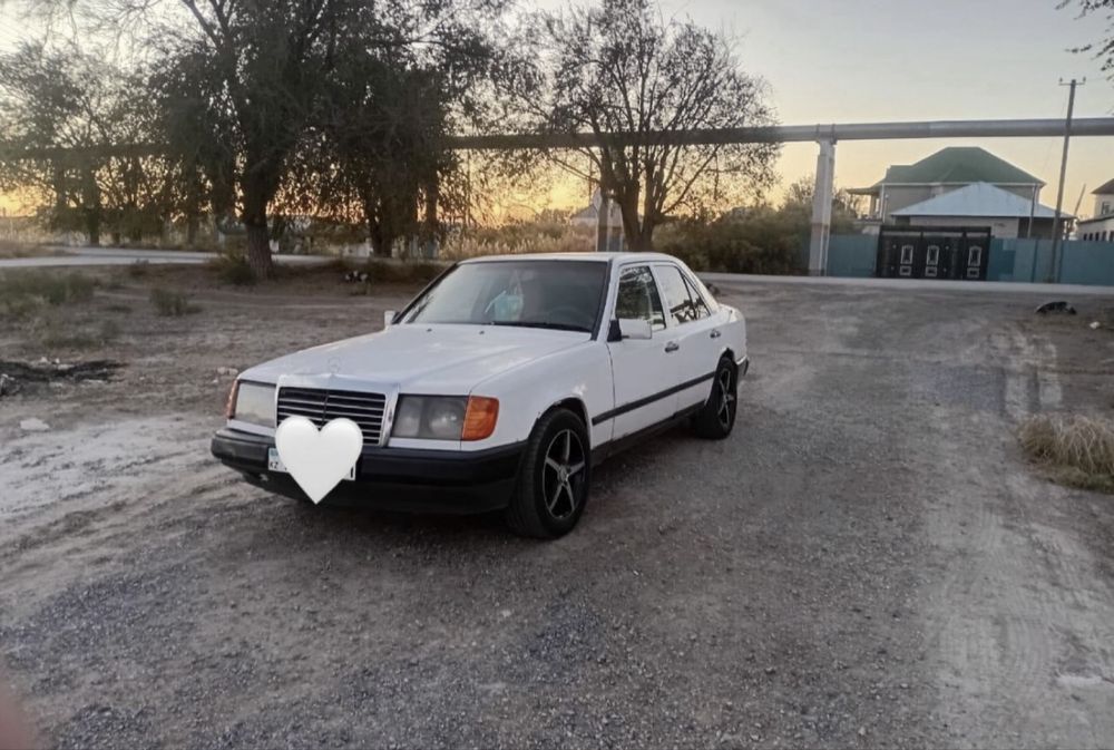 Mercedes-Benz сатылады