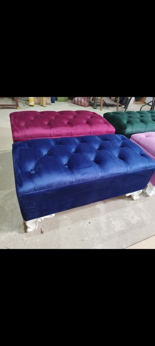 Тапицирани Табуретки