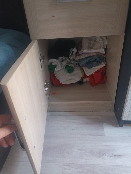 Продается шкаф для одежды