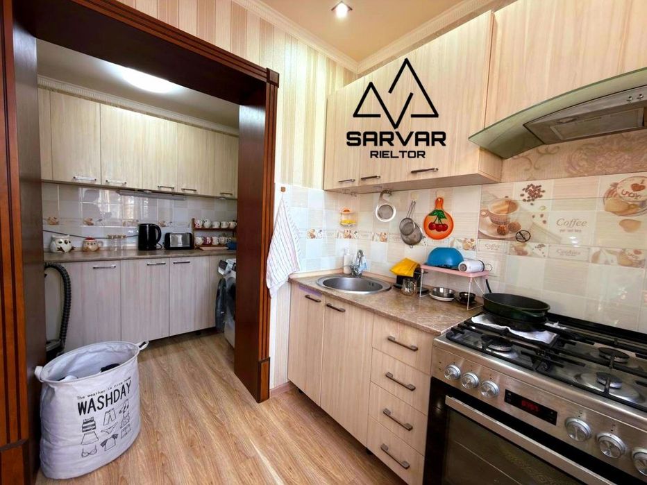 Продам  квартиру на Максима Горького бий