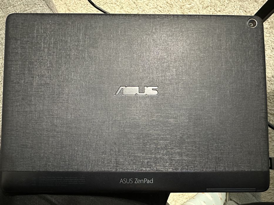 Tableta ASUS ZenPad 10 Z301ML, 10.1" IPS, Quad-Core 1.3GHz, 2GB, 16GB