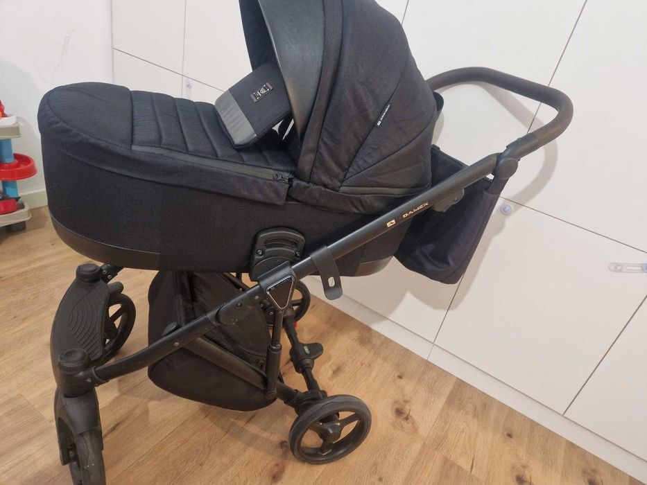 Cărucior Adamex Marco Forest GA6 – Sistem 3 în 1 | Compact, Premium