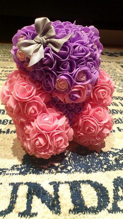 Мечета от вечни рози