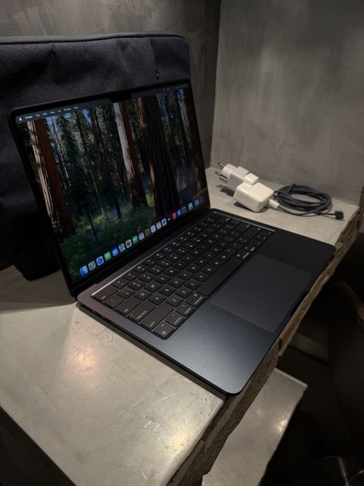 КАТО ЧИСТО НОВ Macbook Air M2, 96% батерия