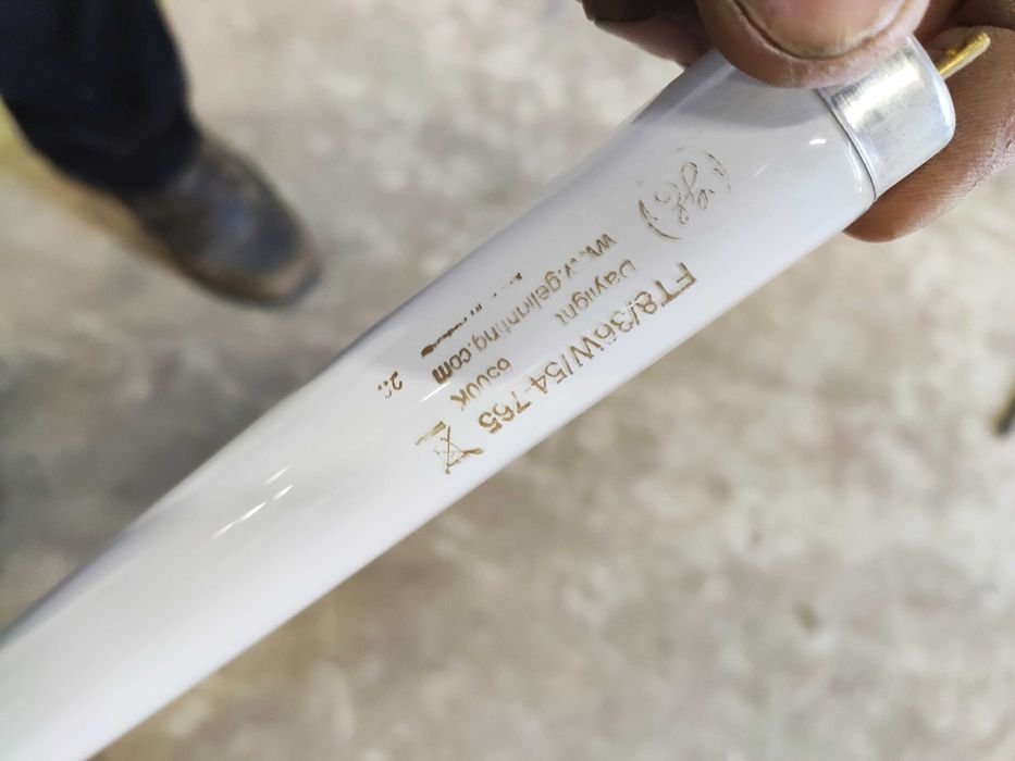 Трубчатые люминесцентные лампы для освещения