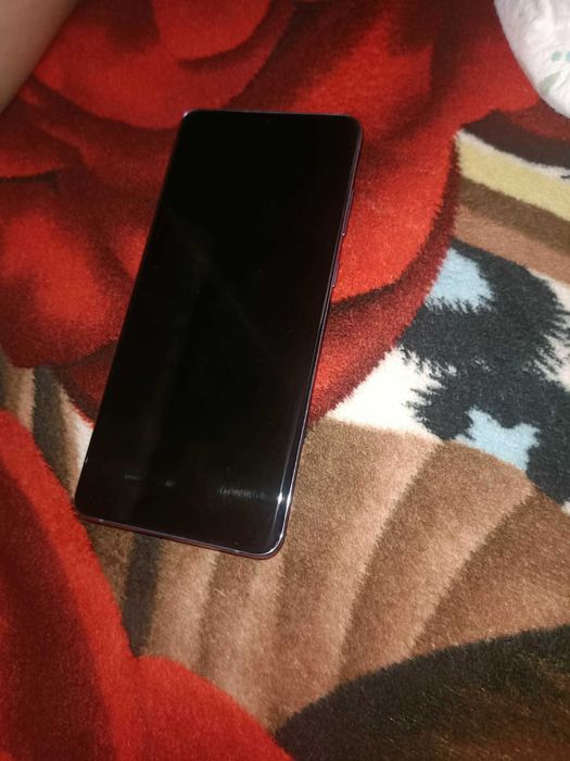 Samsung s20+ 128 vand sau schimb cu iphone