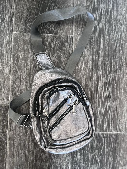 Сумка,вместительная