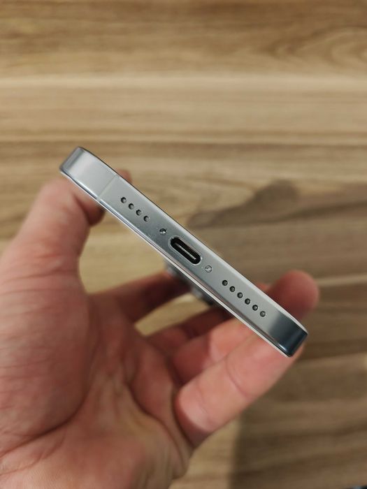 iPhone 16 Pro Max 256GB impecabil 96% baterie