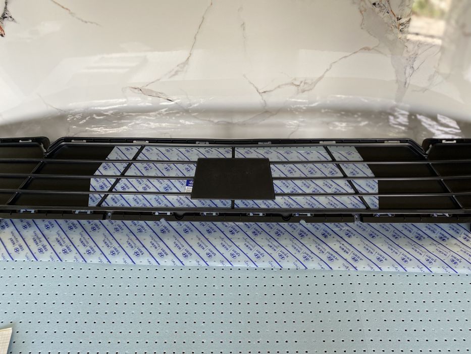 Решетка бампера и радиатора для Hyundai Elantra