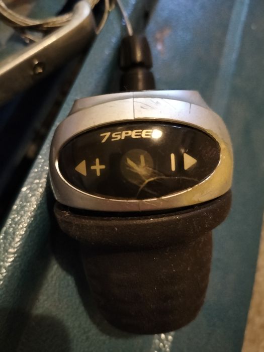 Schimbător 7 viteze + maneta frană Shimano