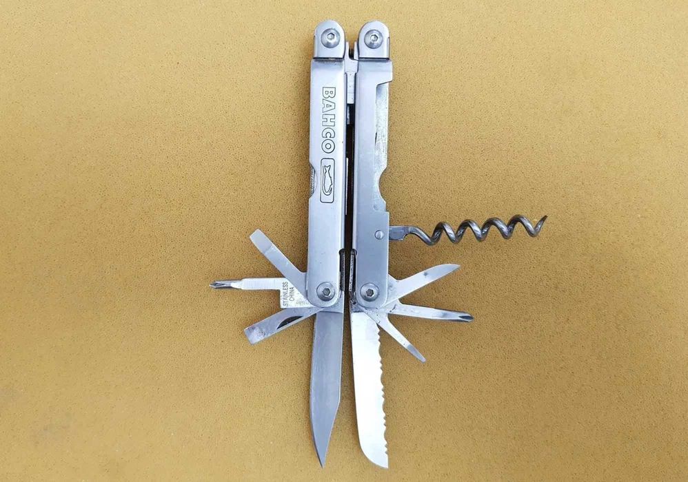 Briceag Multifunctional