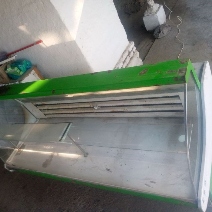 Витрина Холодилник