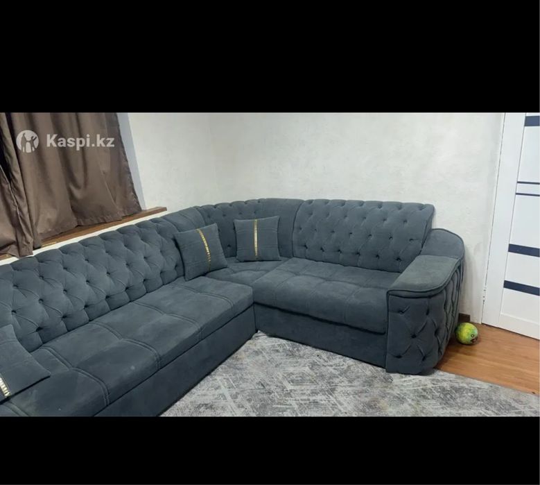 Диван угловой б/у