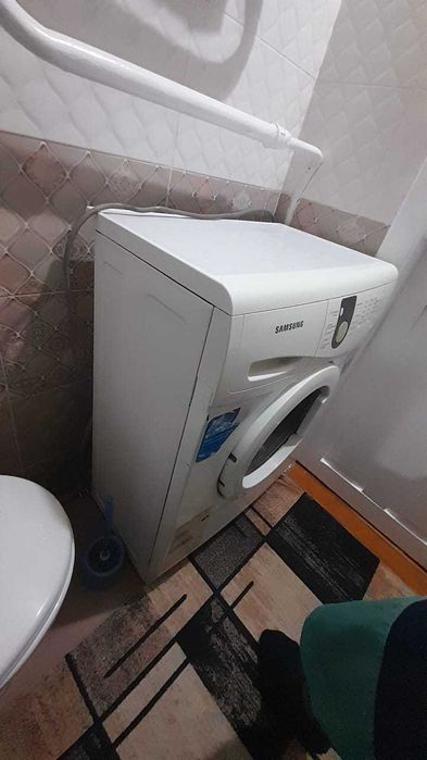 Продам стиральную машину автомат