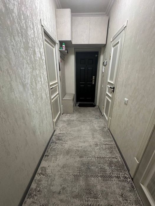 Navoiy shahrida uy ijaraga beriladi. Barcha abstanovkalar bilan birga.