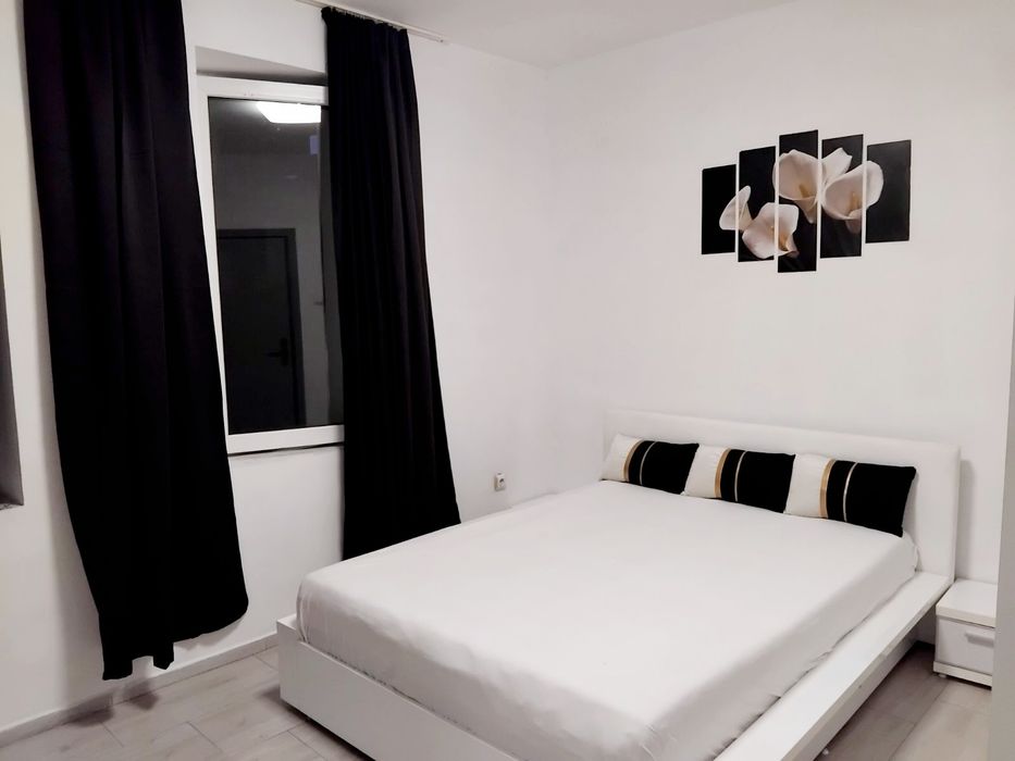 НОВ Двустаен Апартамент в ИДЕАЛЕН ЦЕНТЪР до хотел Черно море- AMORE 2