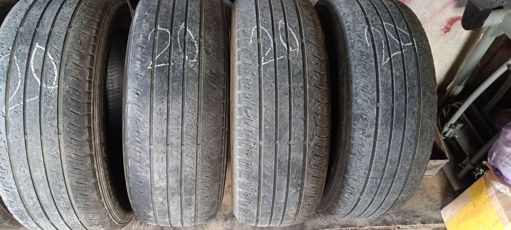 Продам летняя резина на  крассоверы