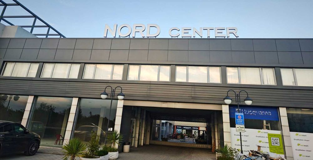 Дава се под наем Магазин в Пловдив, Индустриална зона - Север - 150 кв.м за 1500 € - Снимка #1