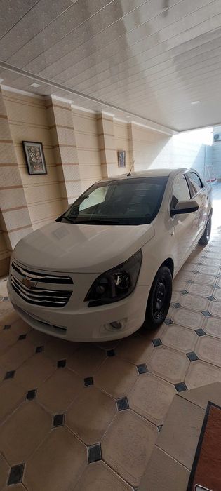 Кобальт LTZ люкс 2015й механика сотилади.