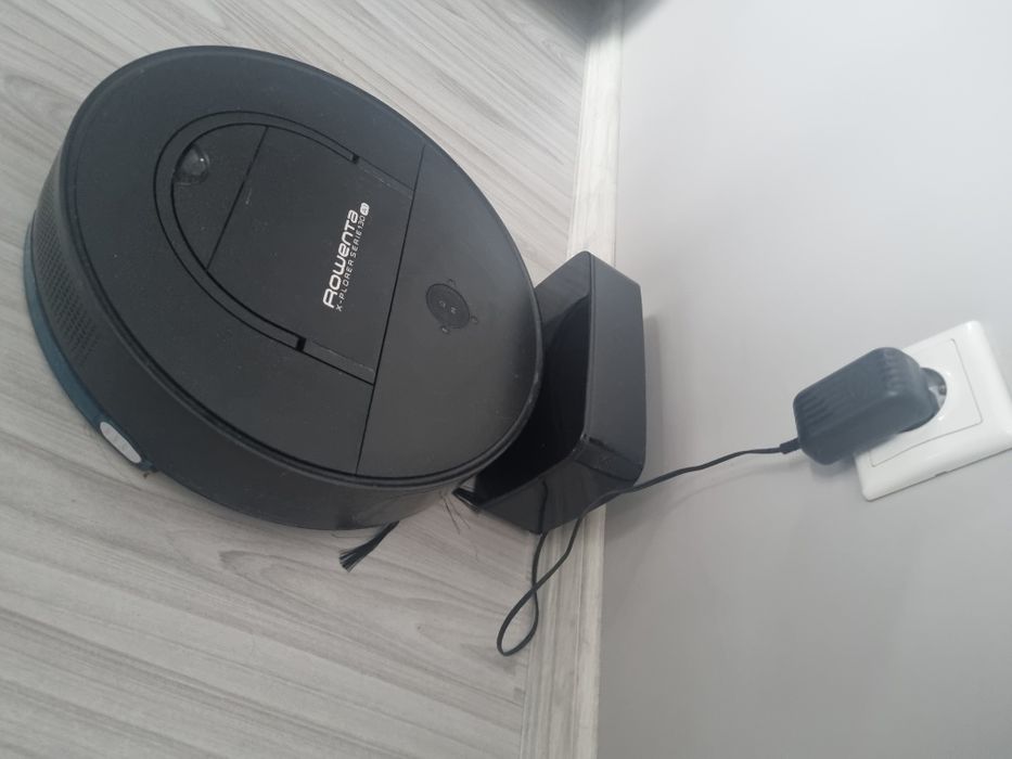 Прахосмукачка робот Ровента