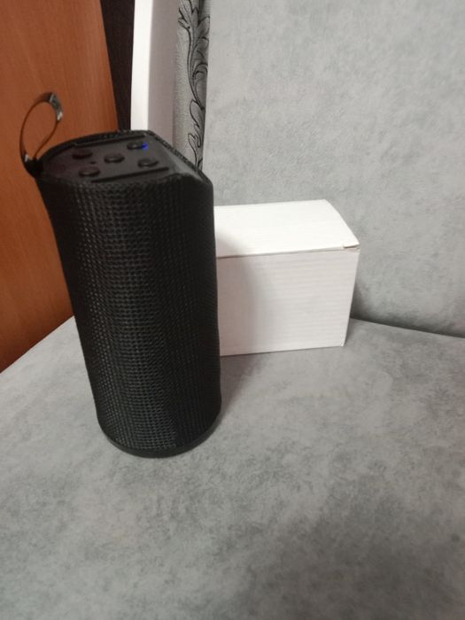 Продам Колонку, в хорешем состаяние