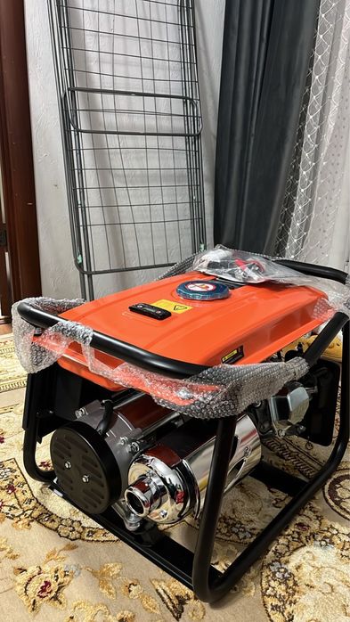 Генератор бензиновый 220 volt новый