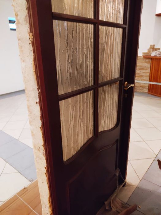 Продам дверь