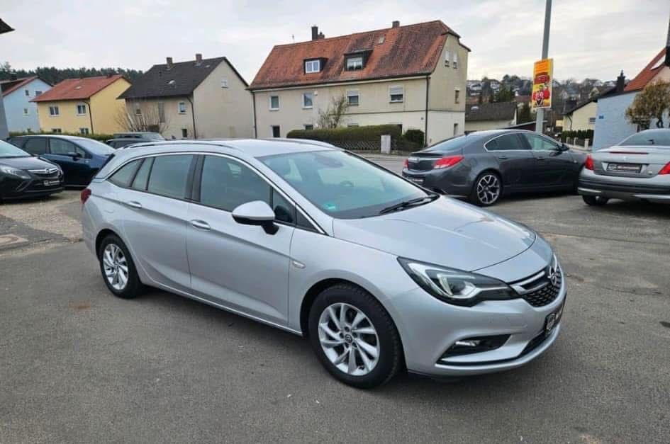 Vând opel astra 2020