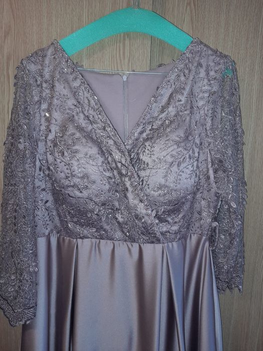 Vând rochie de seara