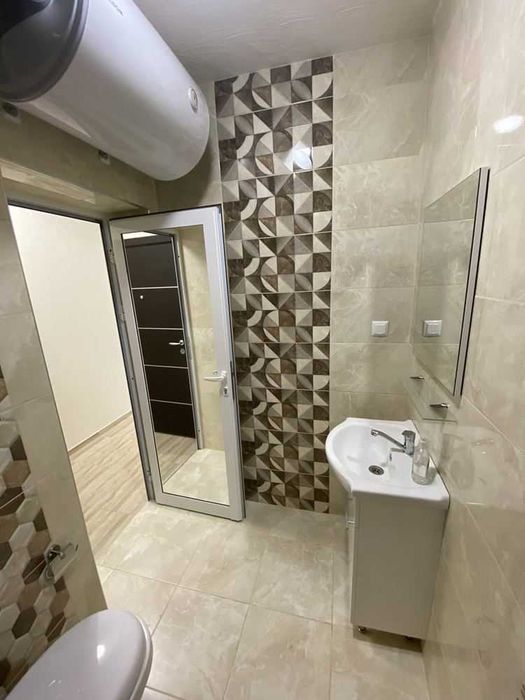 Дава се под наем Двустаен апартамент в Варна, Победа - 68 кв.м за 373.83 € - Снимка #17