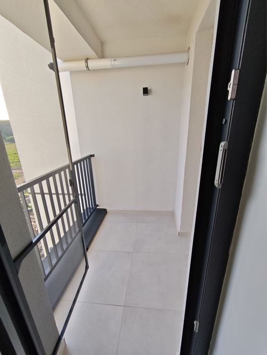 Inchiriez apartament Floresti