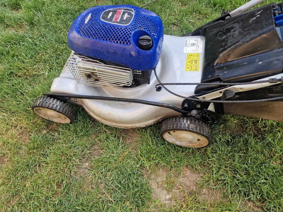 Masina de tuns iarba pe benzina Briggs 3CP CU COS si tractiune