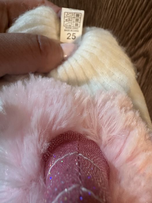 Пантофки 23-25 номер