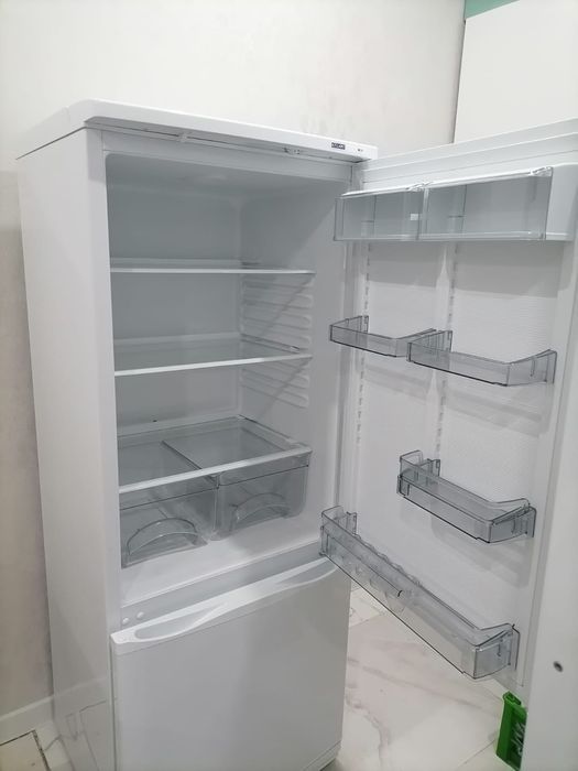 Продам холодильник б/у в нерабочем состоянии