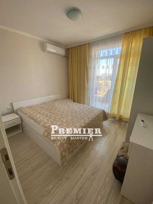 Продава се Двустаен апартамент в к.к. Слънчев бряг - 61 кв.м за 1181 €/кв.м - Снимка #2