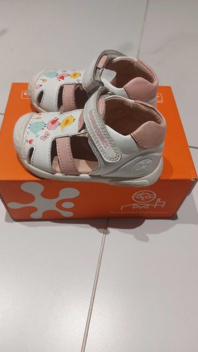 Biomecanics сандали за прохождане номер 19