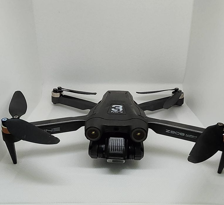 Vând Dronă z908 MAX pentru începători