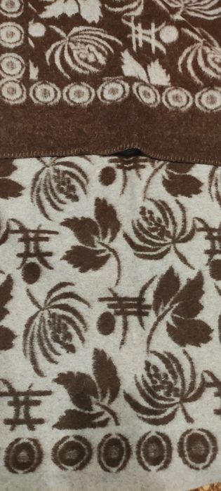 Вълнено ново одеяло