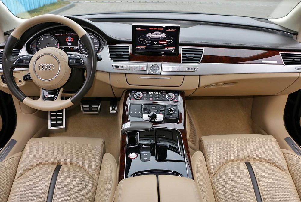 AUDI S8 / 911 CP / 1180 NM / Exlusive /V8 /4.0 TFSI /119.000 KM