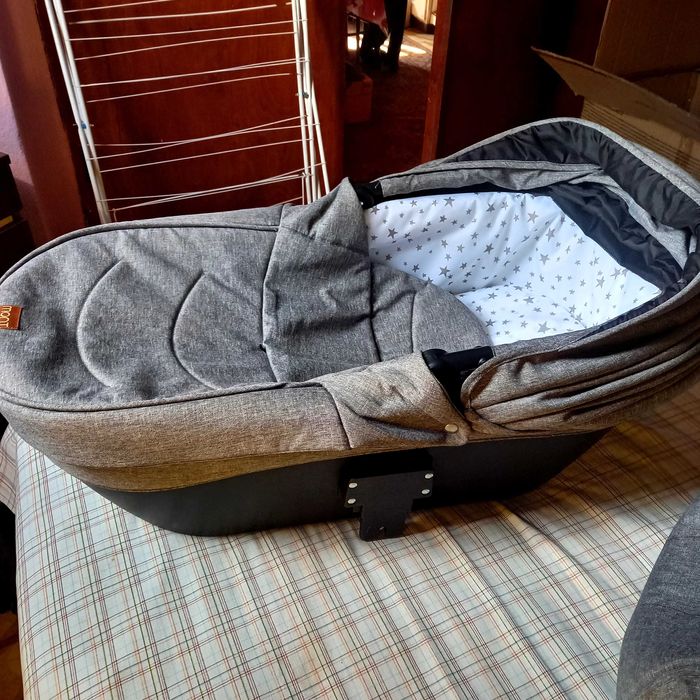 Столче за кола - mony poly