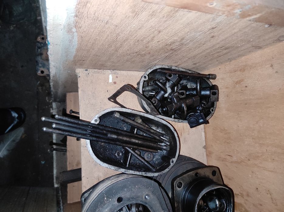 Продам запчасти на Урал